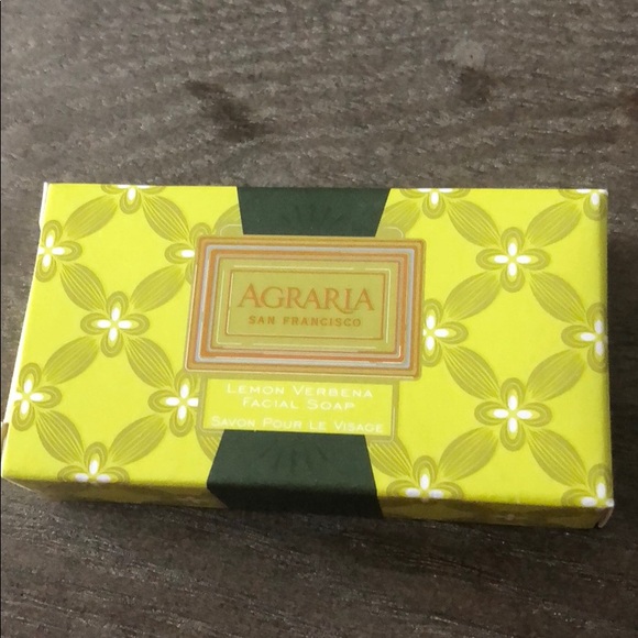 Peter Thomas Roth Toiletries +🎁 - Picture 4 of 6